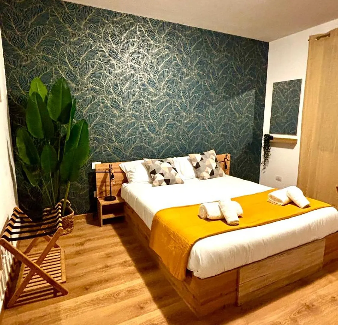 Prime Living - Gold Apartment Sui Navigli Milan 0*,  Italy
