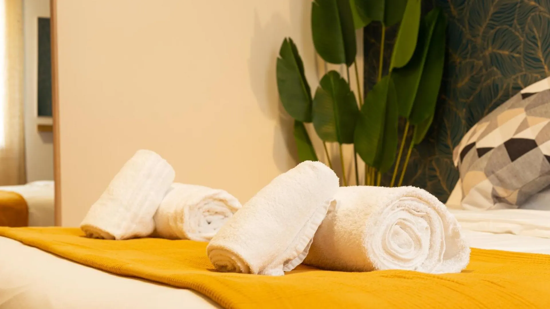 מילאנו Prime Living - Gold Apartment Sui Navigli