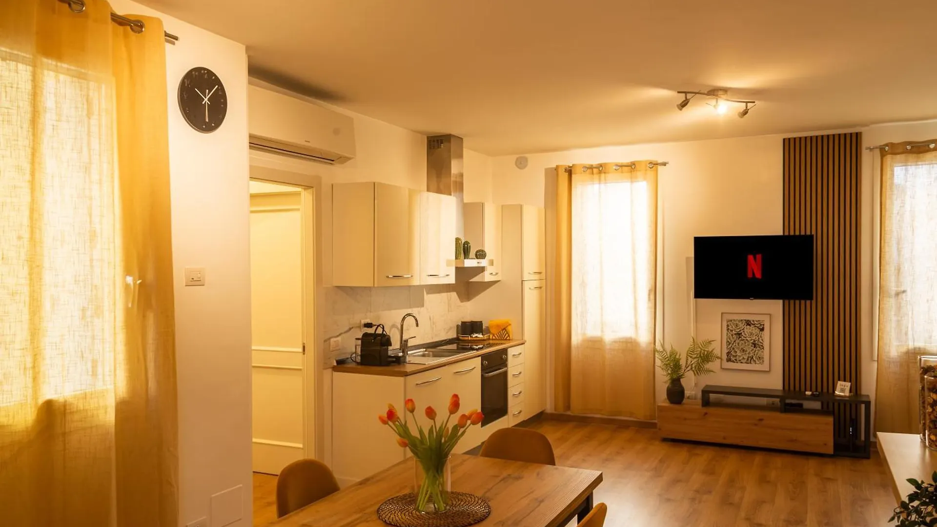 Prime Living - Gold Apartment Sui Navigli Milan