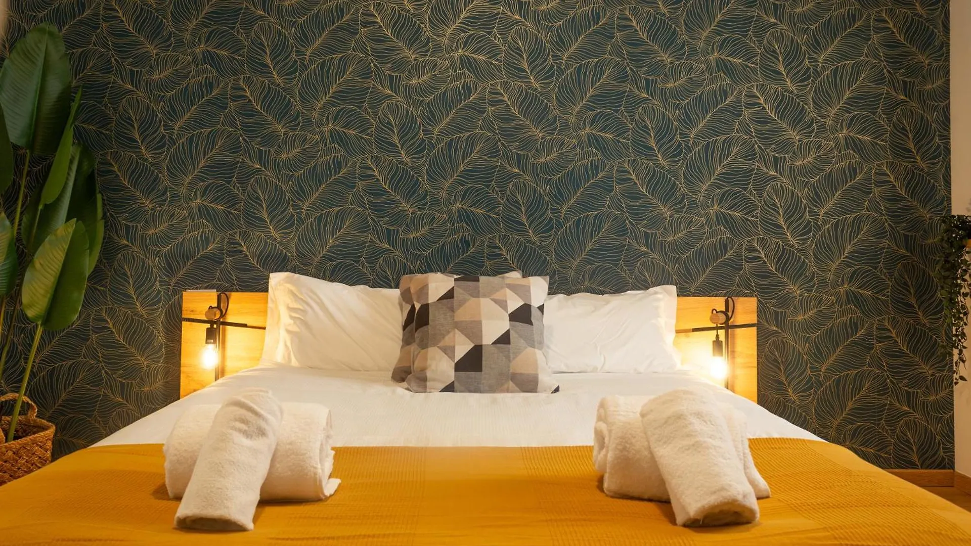 Prime Living - Gold Apartment Sui Navigli Milan 0*,